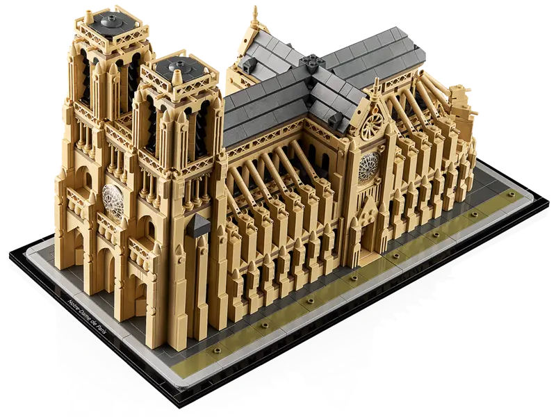 LEGO 21061 - NOTRE-DAME DE PARIS