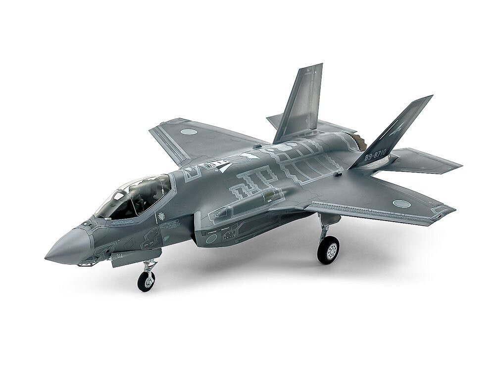 TAMIYA 1/48 LOCKHEED MARTIN F-35A LIGHTNING II