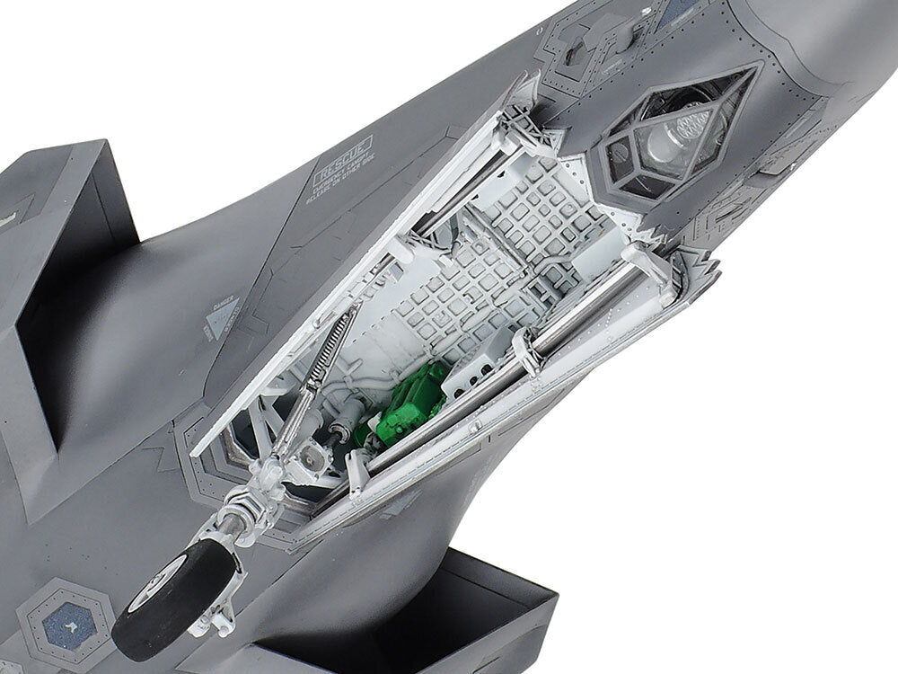 TAMIYA 1/48 LOCKHEED MARTIN F-35A LIGHTNING II