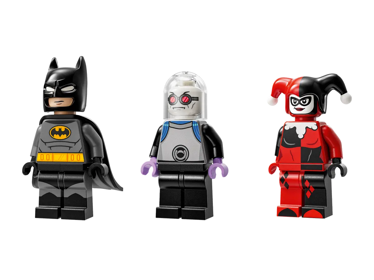 LEGO 76274 - BATMAN WITH THE BATMOBILE VS HARLEY QUINN AND MR FREEZE