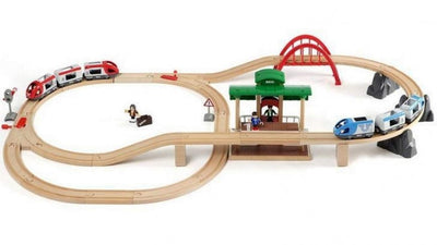 BRIO TRAVEL SWITCHING RAILWAY SET 42 PIECES