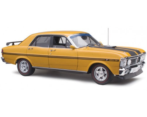 CLASSIC CARLECTABLES 1:18 FORD XY FALCON PHASE III GT-HO - YELLOW OCHRE