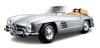 BURAGO 1:18 1957 MERCEDES BENZ 300SL TOURING - SILVER